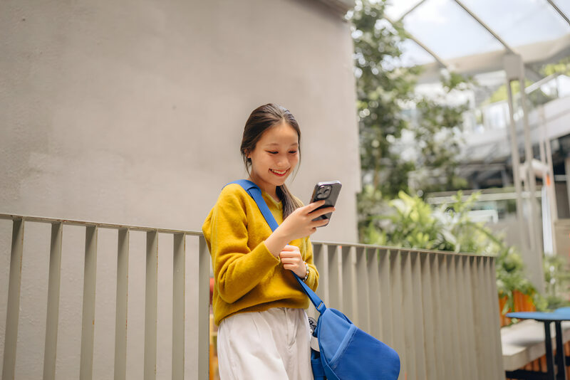 How to use eSIM